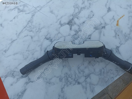 Navara Nissan İçin Kaliteli Sinyal Kolu Çözümleri