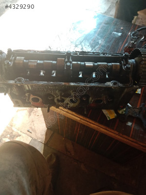 Fiat UNO 60 lk motor üst kapağı