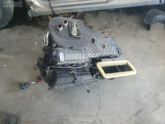 FİAT EGEA KALORİFER KAZANI ORJİNAL ÇIKMA