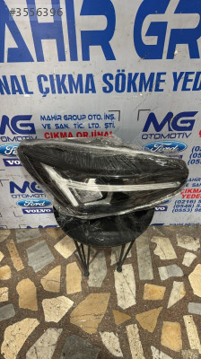VOLVO XC40-C40 SAĞ ÖN FAR ORJİNAL ÇIKMA 32404666