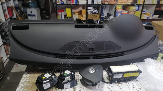VOLKSWAGEN PASSAT CC TORPİDO GÖĞÜS SIFIR