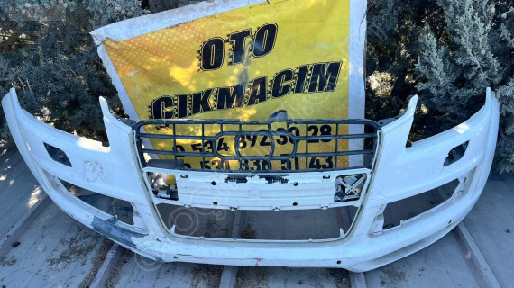 4L0807437D Kodlu Audi Q7 Ön Tampon Çıkma Parçası
