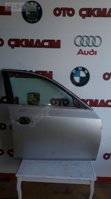 BMW E60 5 Serisi Sağ Ön Kapı - Çıkma Orjinal Yedek Parçalar