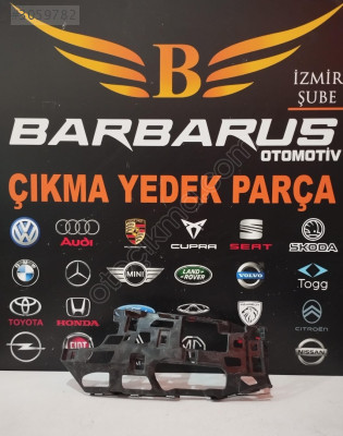 SKODA SUPERB ÖN SAĞ TAMPON TUTUCU BRAKETİ 3V0807056