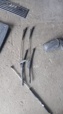 Pejo 205 dış yağmur kollari yedek parça