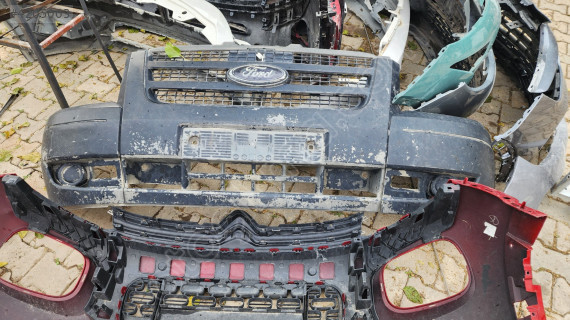 Ford Transit ön tampon orjinal çıkma