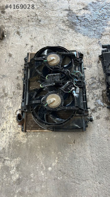 Nissan radyatör ve radyatör paneli