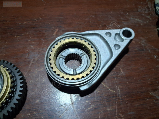 Mazda  626   5. Vitez Dişli Seti