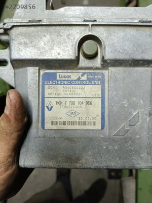 1.9 Kangoo motor beyni 7700111206. H0M 7700 104956
