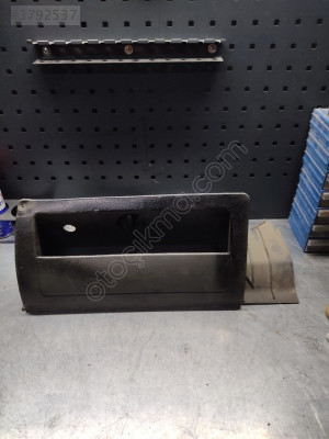 99 MODEL VOLKSWAGEN CADDY SOL TORPİDO KAPAĞI 6K1857921