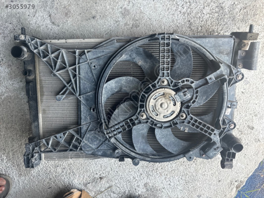 Corsa D 1.3 Radyatör Fanı