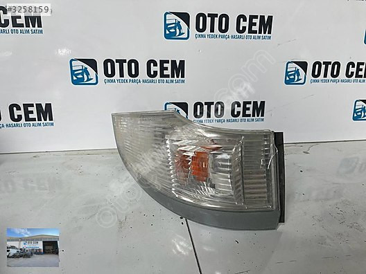 OTO CEMDEN ÇIKMA MITSUBISHI FUSO SAĞ SİNYAL LAMBASI