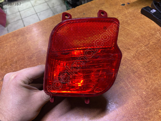 PEUGEOT 3008 (2017-2020) SOL ARKA SİS ÇIKMA 9811718480