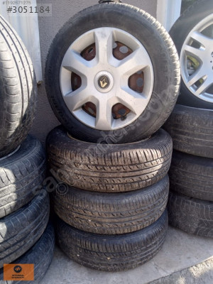 RENAULT UYUMLU 15 İNCH 4 BİJON KAPAKLI KARA JANT LASTİK TAKIMI