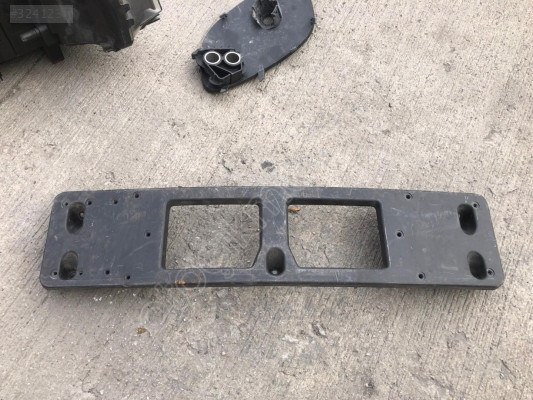 MERCEDES C SERİSİ W206 PLAKALIK 2068858702
