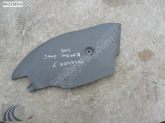 MAZDA 3 2005 ÇIKMA KONSUL PLASTİĞİ SAĞ