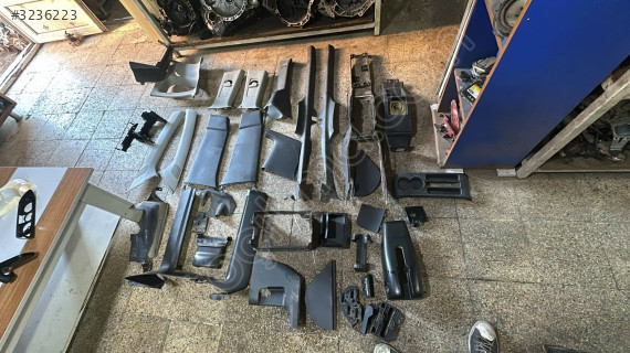 2005-2007 WV POLO İÇ BAKALİTLER ORJ ÇIKMA