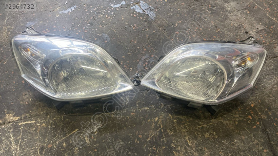 Fiat fiorino çıkma sağ sol far