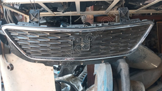 seat ıbıza ön panjur