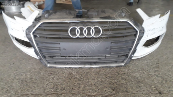 2018 Audi A3 Sedan Ön Tampon Panjur - Orijinal Çıkma Parça