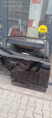 PEUGEOT 408 ÇIKMA ORJİNAL SAĞ ARKA KAPI