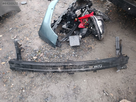 KİA BONGO ÖN TAMPON DEMİRİ ORİJİNAL ÇIKMA