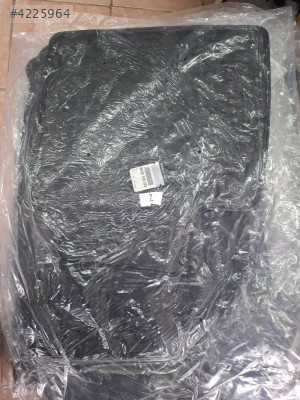 Clio4 paspas kauçuk orjinal 8900100333