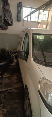 FİAT FİORİNO SOL ÖN ÇAMURLUK KONUK OTO 05323167897