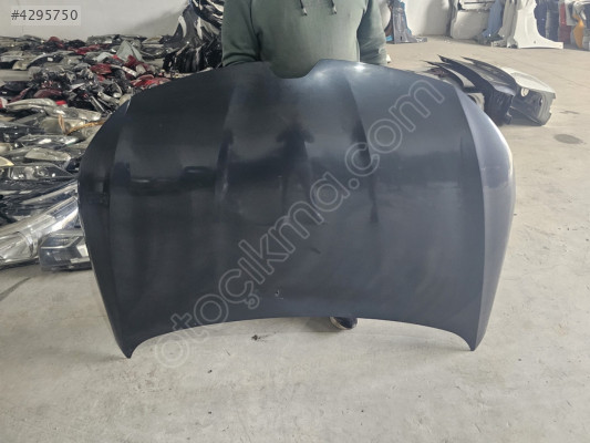 RENAULT MEGAN 4 FÜME RENK MOTOR KAPUTU ORJINAL GÖÇÜKLÜK