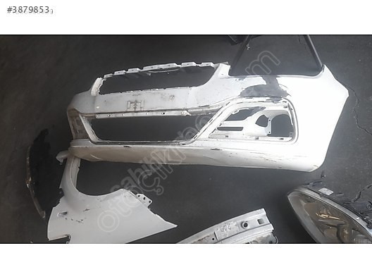 Fiat Linea Modeli İçin Ön Tampon Çıkma Parçası