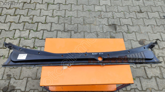 Reklam Rover 620 çıkma ön cam ızgarası