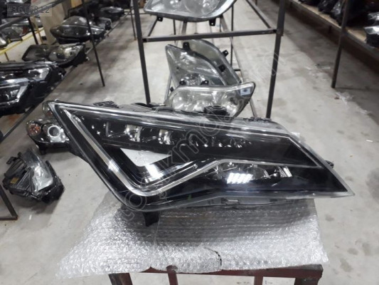 SEAT LEON 2019 ÇIKMA LED SAĞ FAR
