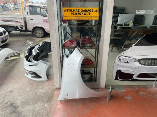 RENAULT CLİO 3 SAĞ ÖN ÇAMURLUK ORJİNAL