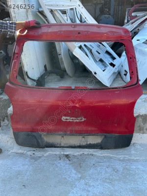 FİAT 500 ÇIKMA ARKA BAGAJ ORJİNAL