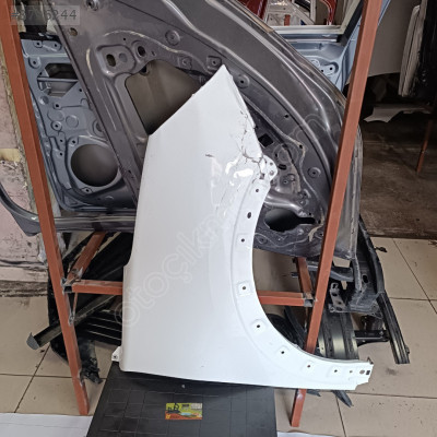 Ford Puma çıkma orjinal temiz sağ ön çamurluk