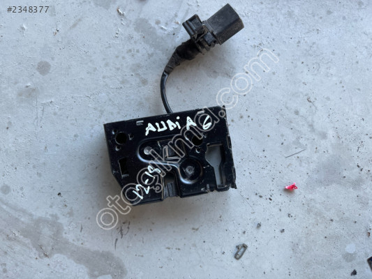 AUDİ A6 KAPUT KİLİDİ 4G0923480