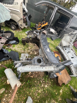 RENAULT MEGAN 2 ŞASE PODYE