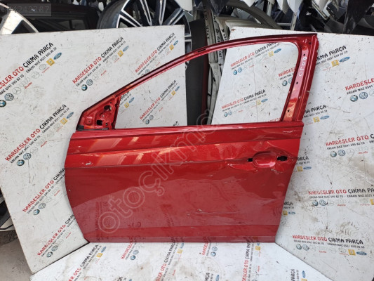 Volksvagen Polo sol ön kapı (az hasarlı) kırmızı