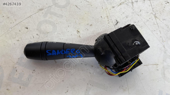 dacia sandero 2013 çıkma orjinal sinyal kolu (son fiyat)