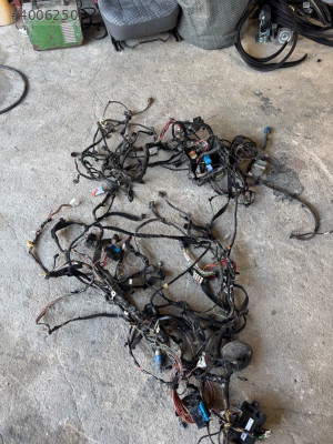 Renault Symbol motor tesisatı orijinal çıkma