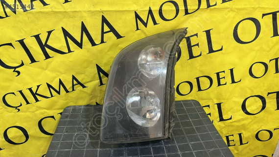 TOYOTA CRAFTER SOL ÖN FAR