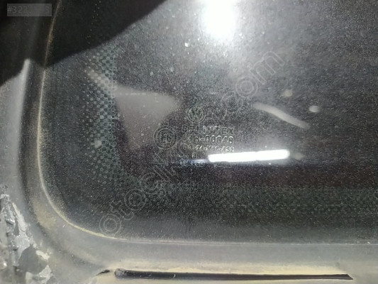 ÇIKMA VW PASSAT B5 SAĞ ARKA KELEBEK CAMI