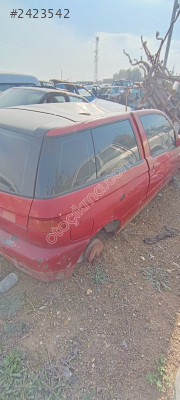 Alfa Romeo 145 sağ ön kapı