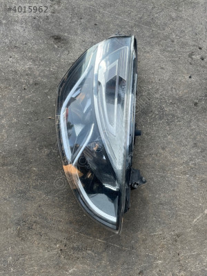 RENAULT CLİO 4 SAĞ FAR