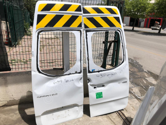 MERCEDES SPRİNTER W907 BAGAJ KAPAĞI