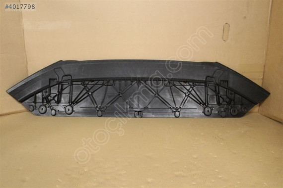 AUDİ - ÖN TAMPON ALT MUHAFAZA A4 2020- - 8W0807611C