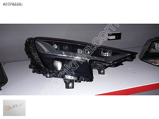AUDİ Q8 SAĞ FAR BOŞ HATASIZ
