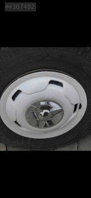 16 inç fırfırlı jant kapağı