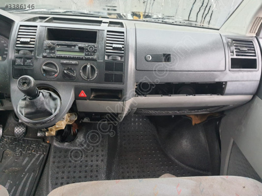 volkswagen t5 2006 çıkma orjinal boş göğüs/torpido (son fiyat)