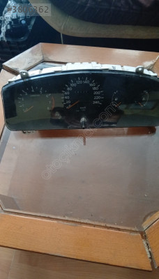 Toyota corona gösterge saati Orjinal sökme dkn